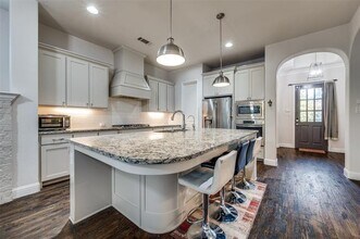 662 Thoroughbred Ave in Frisco, TX - Building Photo - Building Photo