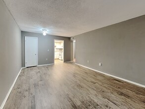 476 Banyon Tree Cir in Maitland, FL - Building Photo - Building Photo