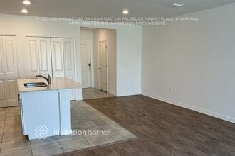 9342 Cadence Ct in Ft. Myers, FL - Building Photo - Building Photo