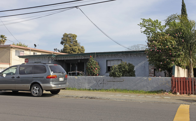 417 Laurel Ave in Hayward, CA - Building Photo - Building Photo