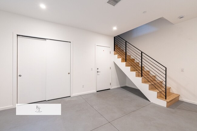 3726 1/2 Vinton Ave in Los Angeles, CA - Building Photo - Building Photo