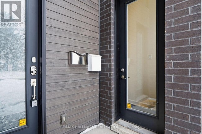 506 Mutual St in Ottawa, ON - Building Photo - Building Photo