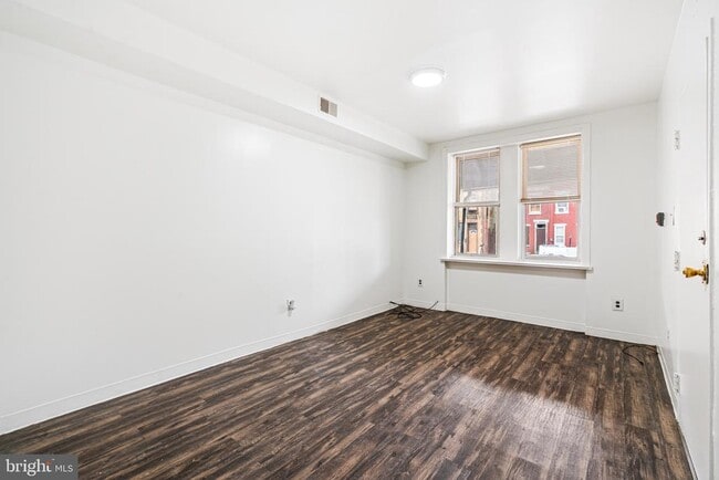 property at 864 N 42nd St