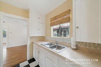 6179 N Figueroa St in Los Angeles, CA - Building Photo - Building Photo