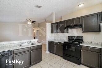7507 Groveoak Dr in Orlando, FL - Building Photo - Building Photo