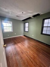 5110 Academy St in Houston, TX - Building Photo - Building Photo