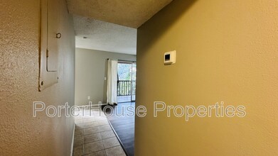 7504 Presley PlaceUnit 115c in Tampa, FL - Building Photo - Building Photo