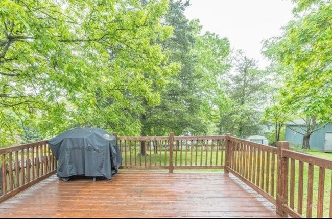 2031 Millard Rd in Soddy Daisy, TN - Building Photo - Building Photo