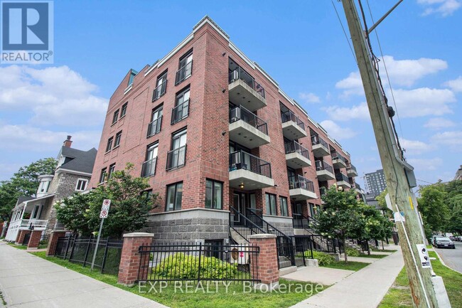 property at 146-146 Daly Ave