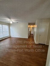8005 Meadowlark Ln in Rowlett, TX - Building Photo - Building Photo