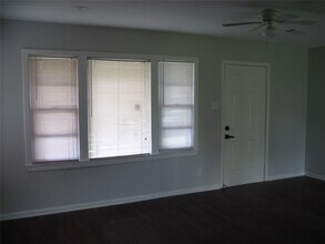 7522 S Hall St in Houston, TX - Building Photo - Building Photo