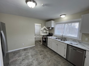 1229 W 13th St in Anderson, IN - Foto de edificio - Building Photo