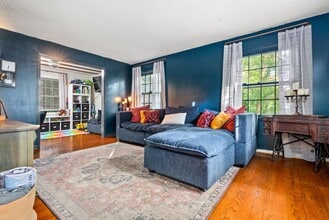 129 Carter St in Auburn, AL - Foto de edificio - Building Photo