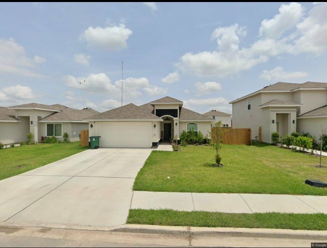 property at 2207 N 26th St