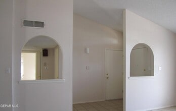 7329 Desierto Rico Ave in El Paso, TX - Building Photo - Building Photo
