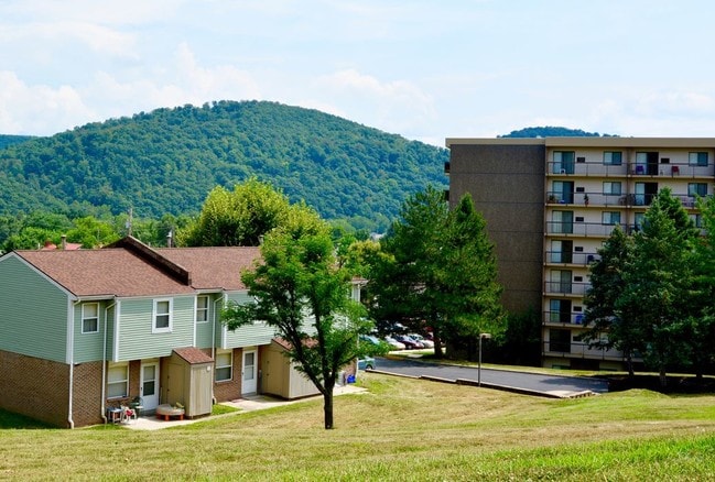 Potomac Heights Village in Keyser, WV - Building Photo - Building Photo