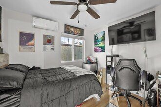 6126 Pembroke Dr in San Diego, CA - Building Photo - Building Photo