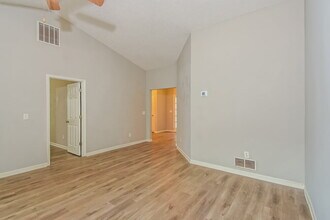 3615 Clubside Walk in Kennesaw, GA - Building Photo - Building Photo