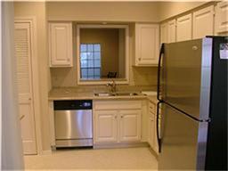 712 Augusta Dr in Houston, TX - Building Photo - Building Photo