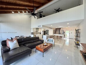 1490 NW 113th Way in Pembroke Pines, FL - Building Photo - Building Photo