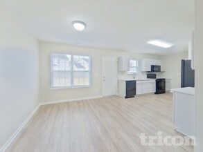 7117 Roaming Path Ct in Charlotte, NC - Building Photo - Building Photo