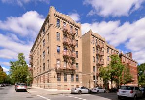 2131 Vyse Ave Apartments