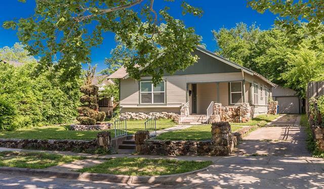 3011 Spurlock St in Dallas, TX - Building Photo