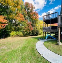 60 Hollis St in Lowell, MA - Building Photo - Building Photo