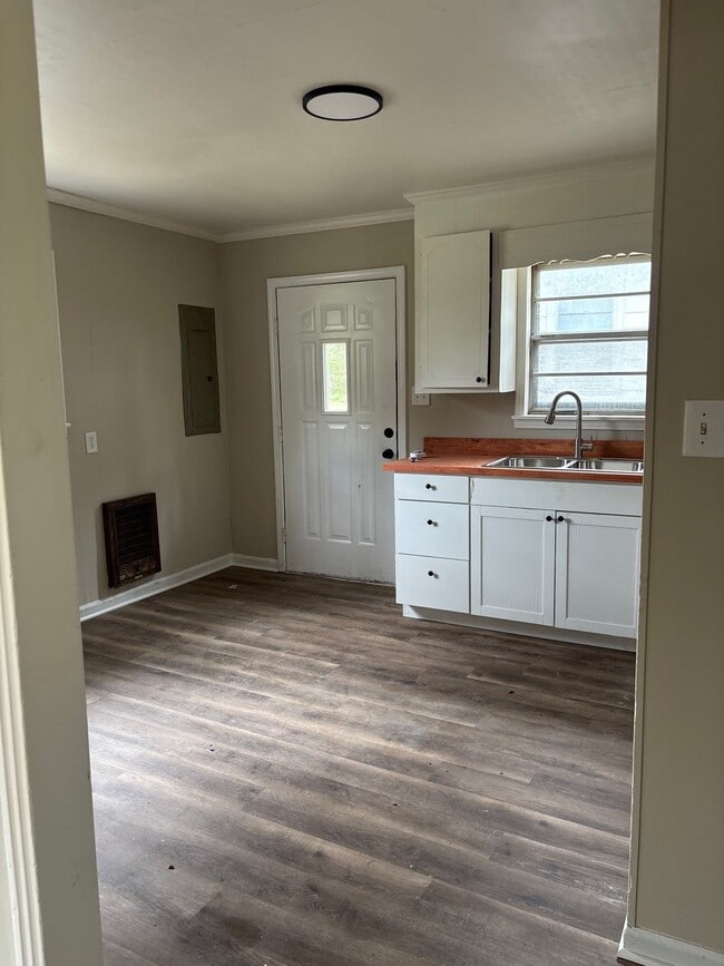 916 Greenwood St in Brownsville, TN - Building Photo - Building Photo