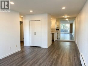 774 Great Northern Wy in Vancouver, BC - Building Photo - Building Photo