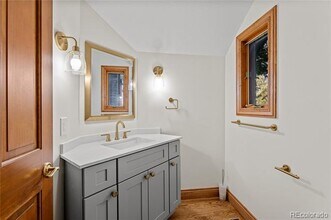 1940 E Chenango Ct in Englewood, CO - Building Photo - Building Photo