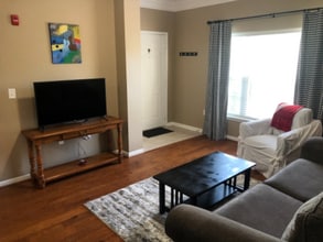 303 Helen Keller Blvd, Unit 228 in Tuscaloosa, AL - Building Photo - Building Photo