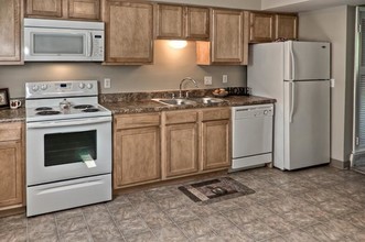 Bel Court Apartments in Omaha, NE - Building Photo - Interior Photo