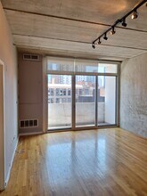 630 N Franklin St, Unit 805 in Chicago, IL - Building Photo - Building Photo
