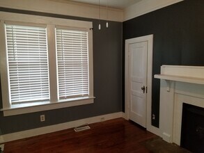 1208 Frisco St, Unit 2 in Murfreesboro, TN - Building Photo - Building Photo