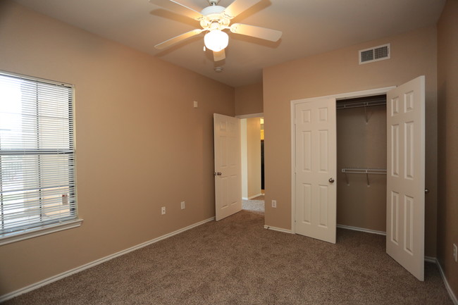 Stonehouse Apartment Homes photo'