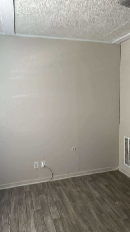 410 Franklin Blvd in Pleasanton, TX - Building Photo - Building Photo