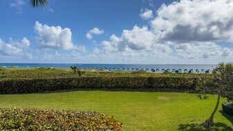 3000 N Ocean Dr, Unit 2F in Riviera Beach, FL - Building Photo