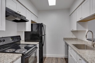 The Pacifica - 1 & 2 bedrooms units in Mesa, AZ - Building Photo