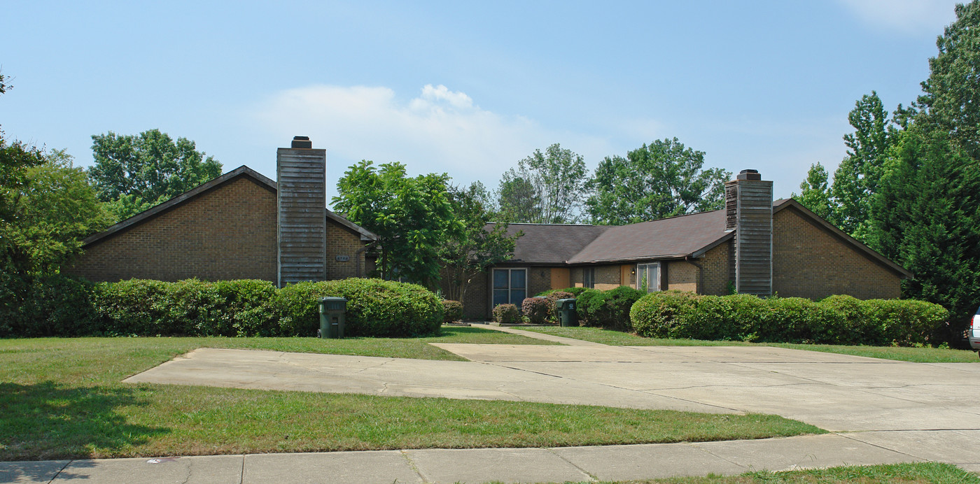 4720 Matt Dr in Raleigh, NC - Building Photo