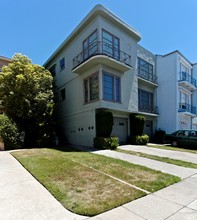 40-42 Iris Ave in San Francisco, CA - Building Photo - Building Photo