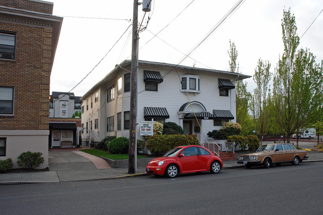 1514 NE 14th Ave in Portland, OR - Foto de edificio - Building Photo