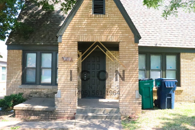1111 NW 27th St in Oklahoma City, OK - Building Photo - Building Photo