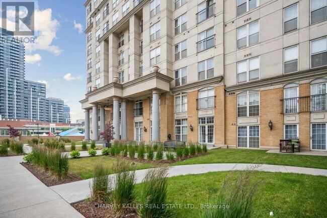 135 James St S in Hamilton, ON - Building Photo - Building Photo