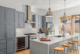 707 SE A St in Bentonville, AR - Building Photo - Building Photo