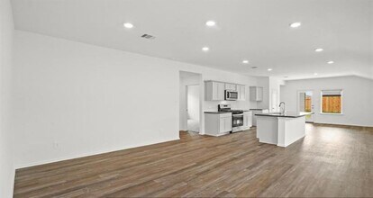 6018 Alberta Fls Dr in Spring, TX - Building Photo - Building Photo