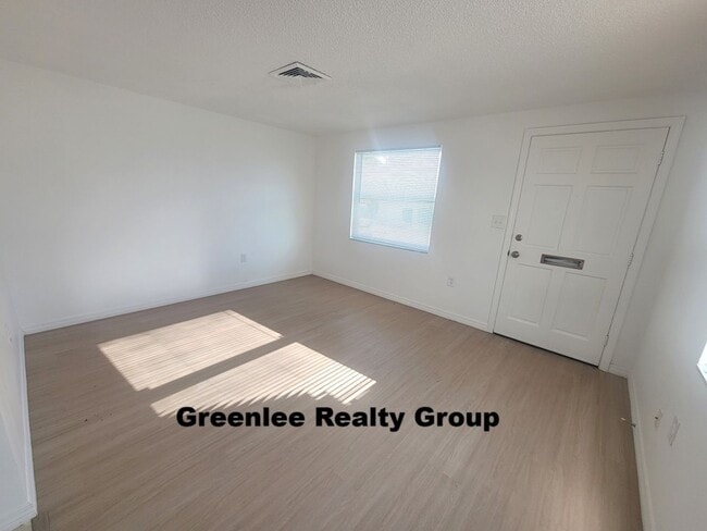 4922 Filner St in New Port Richey, FL - Building Photo - Building Photo