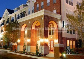 1850 Cotillion Dr in Atlanta, GA - Building Photo