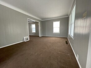 3131 Enright St in Toledo, OH - Building Photo - Building Photo