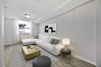 2110 Keele Street in Toronto, ON - Building Photo - Building Photo